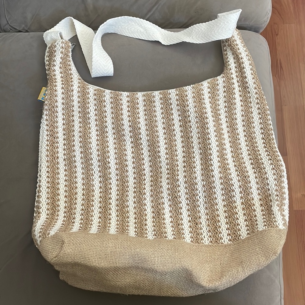 Brand New without tags - Fabric and burlap zippered tote